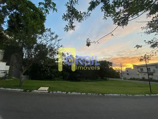 Terreno com 279m², à venda, no bairro Mogi Moderno em Mogi das Cruzes