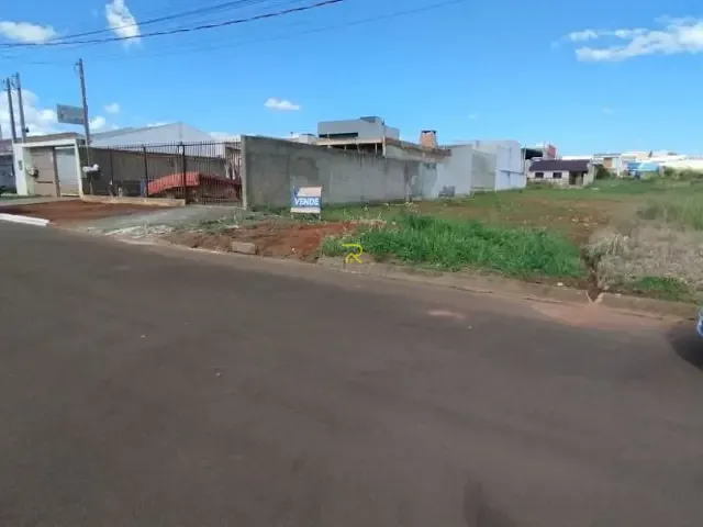 Terreno com 250m², à venda, no bairro Cascavel em Guarapuava