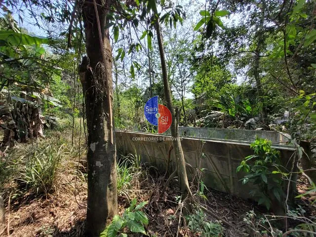 Terreno com 729m², à venda, no bairro Jardim da Paz (Praia de Mauá) em Magé