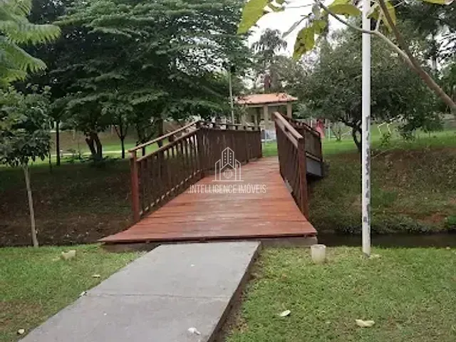 Terreno com 494m², à venda, no bairro Despraiado em Cuiabá