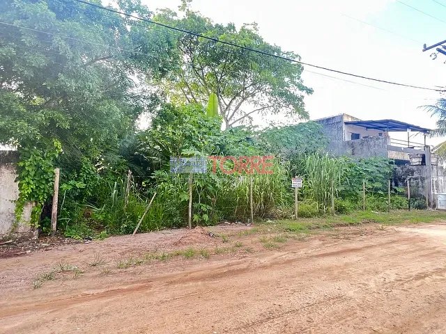 Terreno com 686m², à venda, no bairro Olivença em Ilhéus