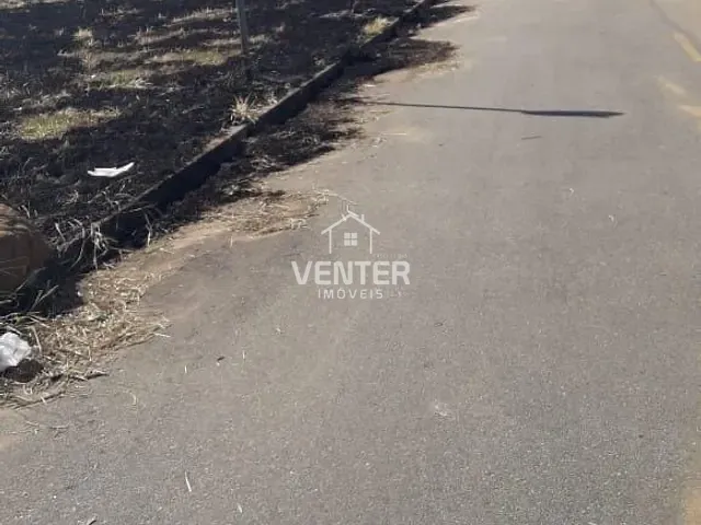 Terreno com 250m², à venda, no bairro Piracangaguá em Taubaté