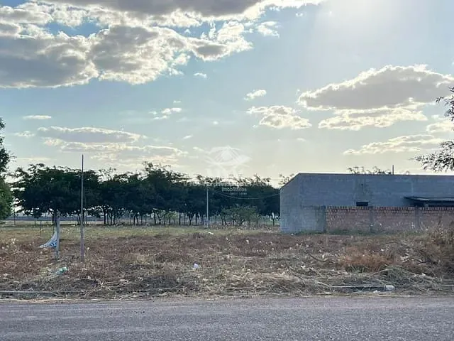 Terreno com 459m², à venda, no bairro JARDIM CURITIBA I em Sinop
