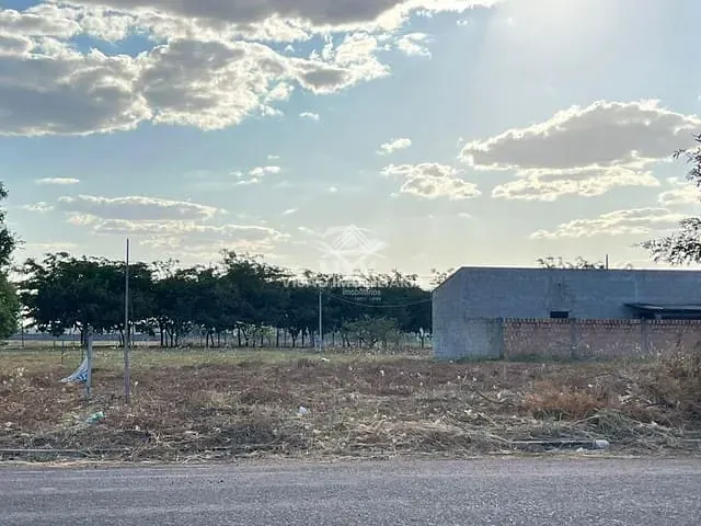 Terreno com 459m², à venda, no bairro JARDIM CURITIBA I em Sinop