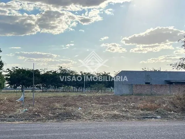 Terreno com 459m², à venda, no bairro JARDIM CURITIBA I em Sinop
