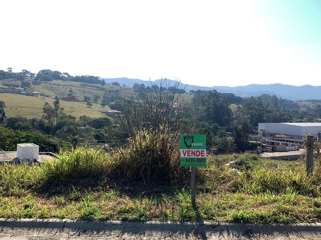 Terreno com 300m², à venda, no bairro Recanto Do Sol em Extrema