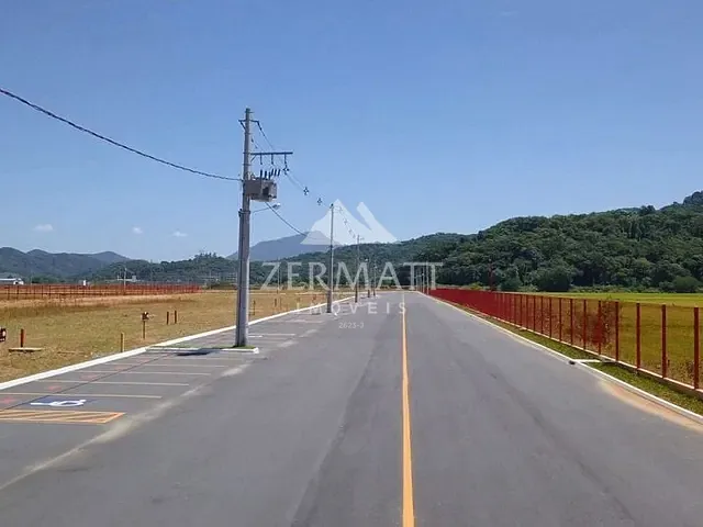 Terreno com 1565m², à venda, no bairro Belchior Baixo em Gaspar