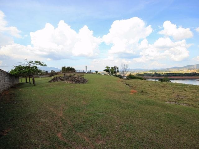Terreno com 3000m², à venda, no bairro Sete Pontes em Bragança Paulista
