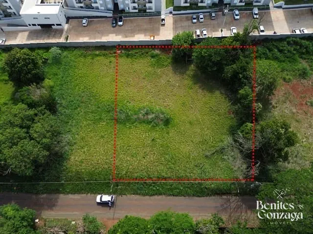 Terreno com 3023m², à venda, no bairro Chácaras Aeroporto em Maringá