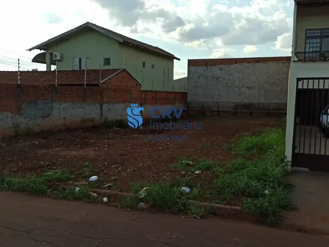 Terreno com 250m², à venda, no bairro Marumbi em Londrina