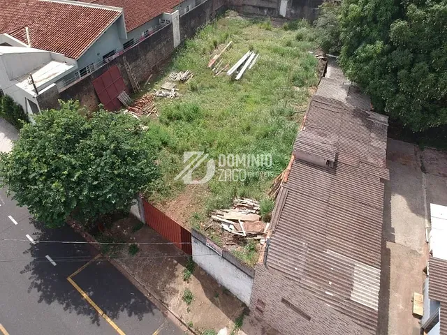 Terreno com 547m², à venda, no bairro Fabrício em Uberaba