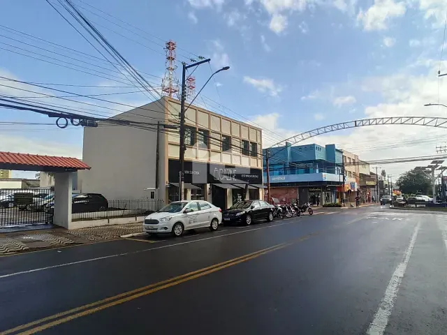 Terreno com 600m², à venda, no bairro Centro em Rolândia