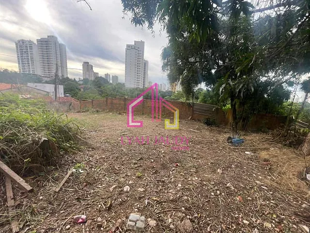 Terreno com 874m², à venda, no bairro Quilombo em Cuiabá