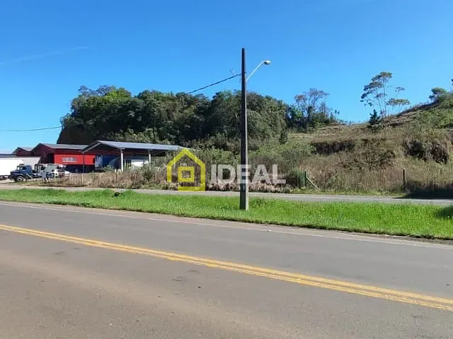 Terreno com 3281m², à venda, no bairro Colinas em Concórdia