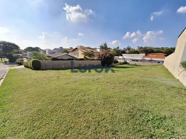 Terreno com 600m², à venda, no bairro Centro em Vinhedo