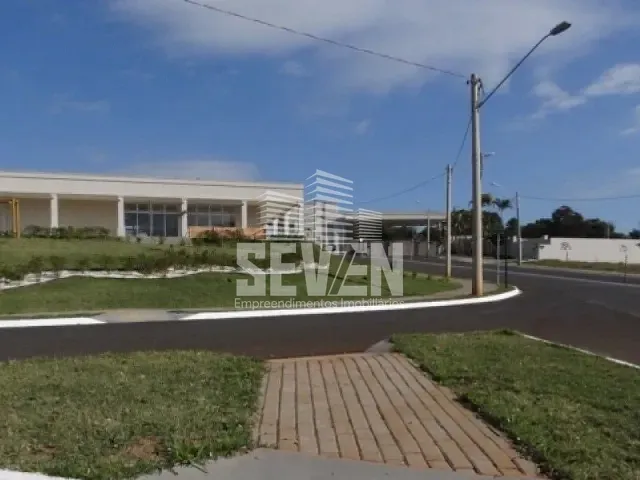 Terreno com 620m², à venda, no bairro Jardim Shangri-Lá em Bauru