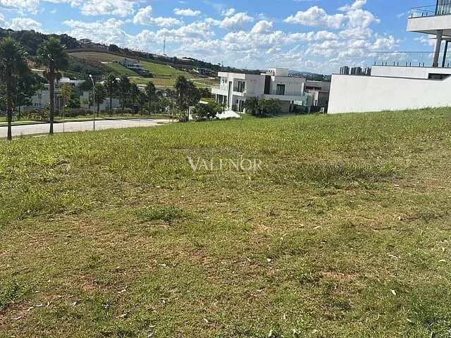 Terreno com 573m², à venda, no bairro Loteamento Alphaville Jundiaí - Fase 01 em Jundiaí