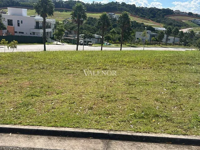 Terreno com 573m², à venda, no bairro Loteamento Alphaville Jundiaí - Fase 01 em Jundiaí