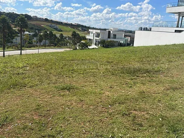Terreno com 573m², à venda, no bairro Loteamento Alphaville Jundiaí - Fase 01 em Jundiaí