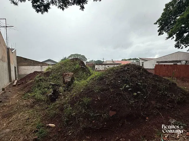 Terreno com 258m², à venda, no bairro Vila Esperança em Maringá
