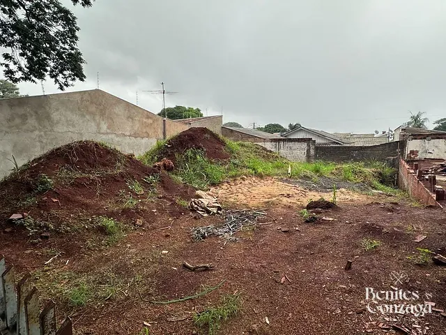 Terreno com 258m², à venda, no bairro Vila Esperança em Maringá