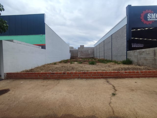 Foto do Terreno - Terreno Comercial na Avenida do Hospital Regional –  Piracicaba | PiraHost Soluções de Negócios Ltda