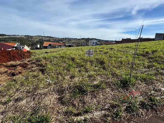 Terreno com 2880m², à venda, no bairro Vila Santa Lorena em Apucarana