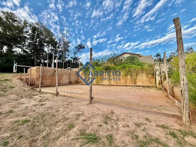 Terreno com 250m², à venda, no bairro Bosque em Vinhedo