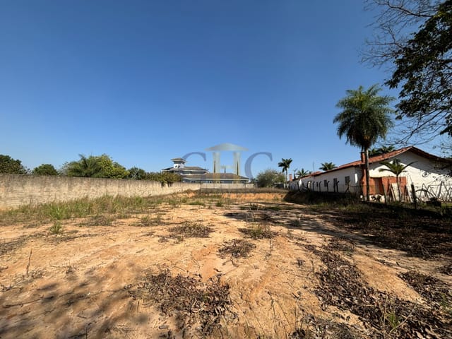 Terreno com 15937m², à venda, no bairro CONDOMÍNIO TERRAS DE SÃO FRANCISCO em SALTO DE PIRAPORA
