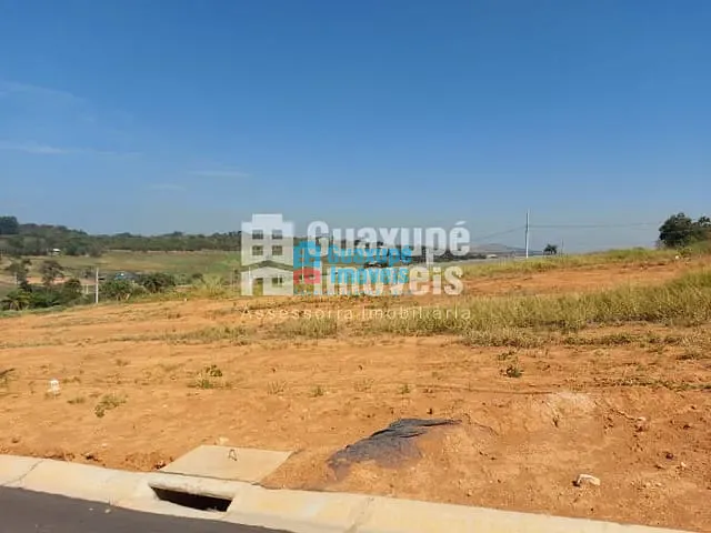 Terreno com 330m², à venda, no bairro RESIDENCIAL BOURBON em GUAXUPÉ