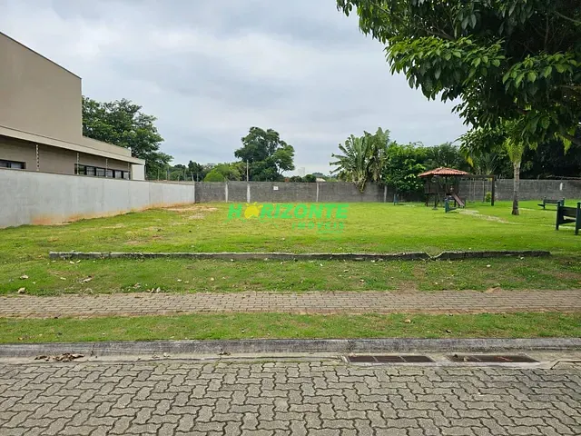 Terreno com 555m², à venda, no bairro Condomínio Loteamento Reserva das Figueiras em São José dos Campos