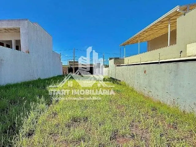 Terreno com 250m², à venda, no bairro Jardim Castelo em Pederneiras