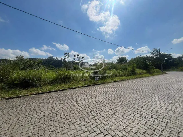 Terreno com 1600m², à venda, no bairro Penedo (Penedo) em Itatiaia