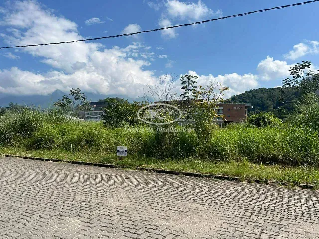 Terreno com 1600m², à venda, no bairro Penedo (Penedo) em Itatiaia