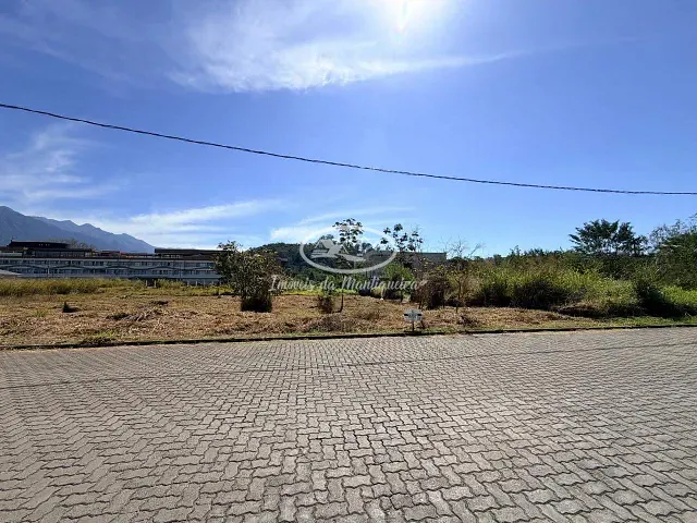 Terreno com 1600m², à venda, no bairro Penedo (Penedo) em Itatiaia