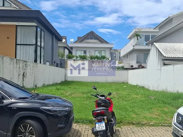 Terreno com 264m², à venda, no bairro Recreio dos Bandeirantes em Rio de Janeiro