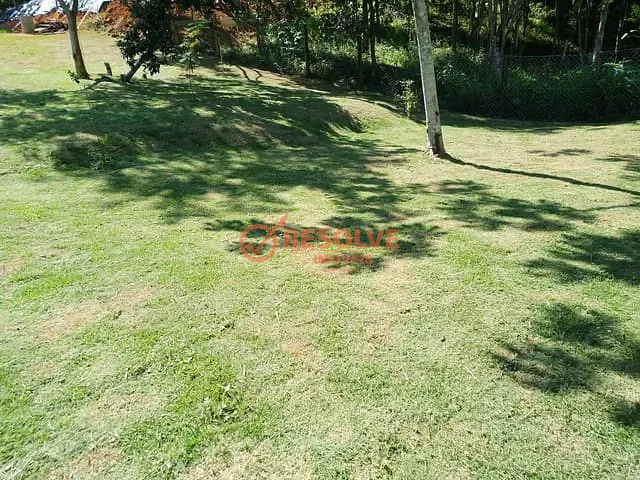 Terreno com 750m², à venda, no bairro Instituto do Alcóol em Guararema