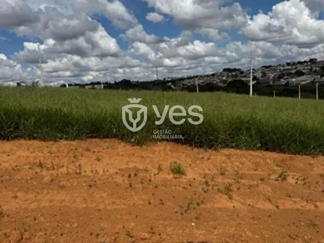 Terreno com 3000m², à venda, no bairro João Bosco Teixeira em Araxá