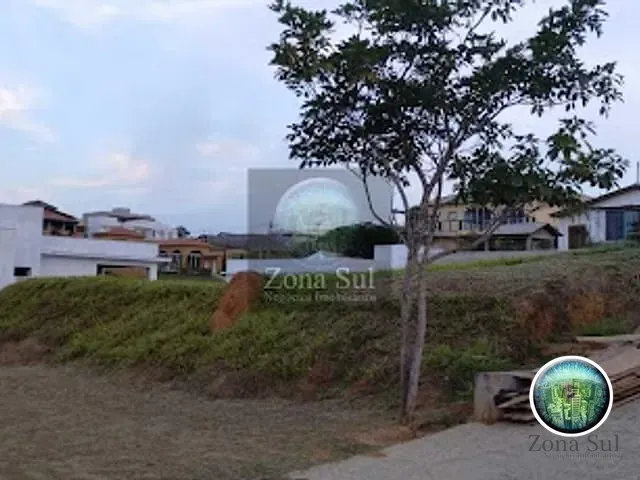 Terreno com 800m², à venda, no bairro Aguarius em Araçoiaba da Serra