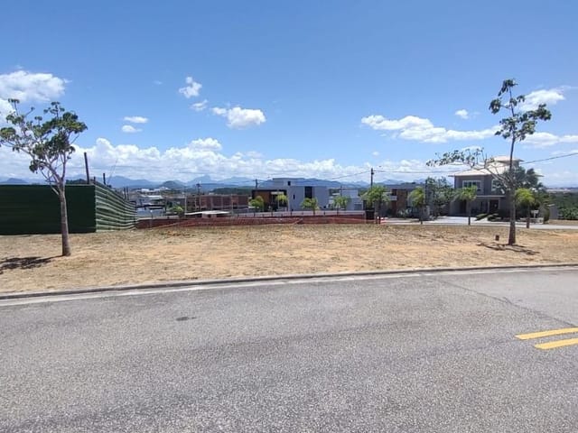 Terreno com 360m², à venda, no bairro Alphaville em Rio das Ostras