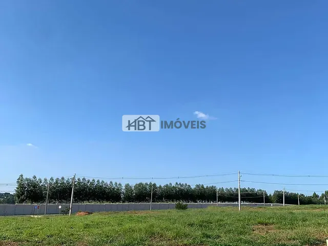 Terreno com 300m², à venda, no bairro Residencial Villa de León em Piratininga