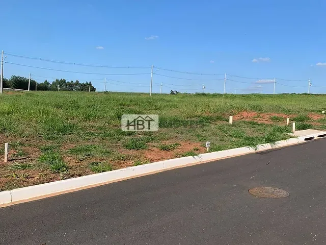 Terreno com 300m², à venda, no bairro Residencial Villa de León em Piratininga