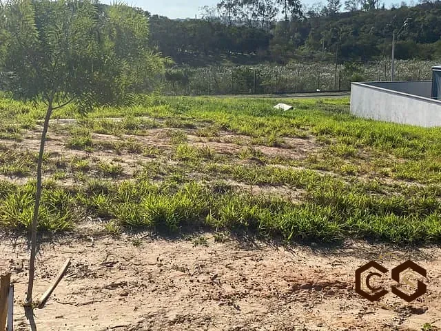 Terreno com 550m², à venda, no bairro Condomínio Laguna Residencial em Indaiatuba