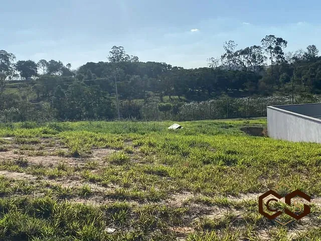 Terreno com 550m², à venda, no bairro Condomínio Laguna Residencial em Indaiatuba