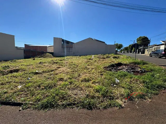 Terreno com 514m², à venda, no bairro Residencial Interlagos em Apucarana