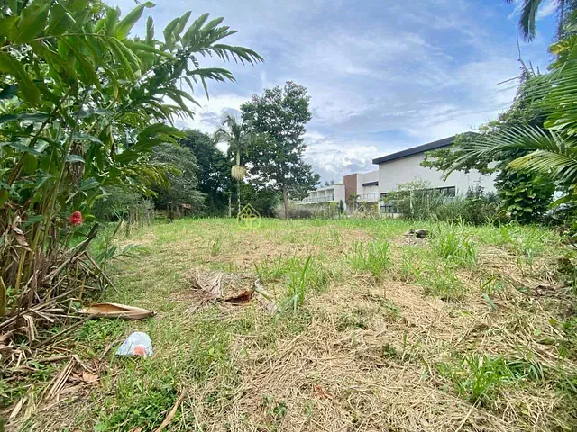 Terreno com 1000m², à venda, no bairro Comercial (Penedo) em Itatiaia
