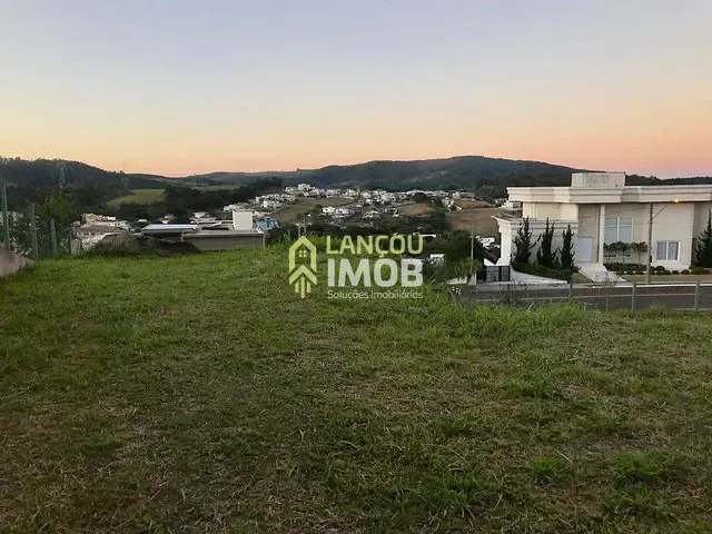 Terreno com 600m², à venda, no bairro Loteamento Itatiba Park em Itatiba