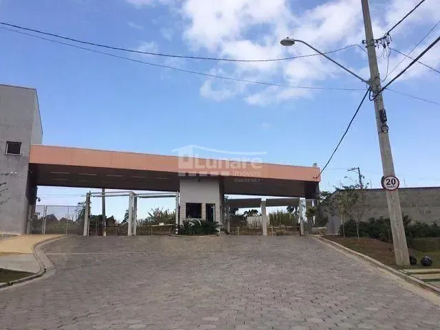 Terreno com 300m², à venda, no bairro Botujuru em Mogi das Cruzes