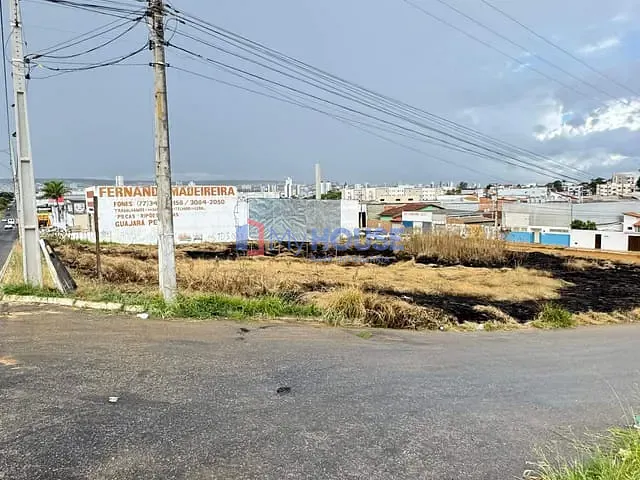 Terreno com 3120m², à venda, no bairro Recreio em Vitória da Conquista