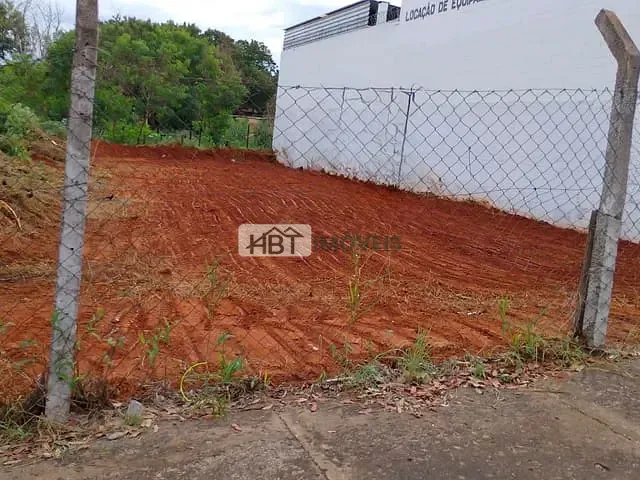 Terreno com 432m², à venda, no bairro Centro em Bauru